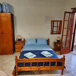 Daire Akrata Golden House 2 *