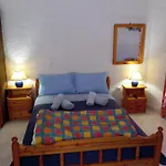 Διαμέρισμα Akrata Golden House 2 *