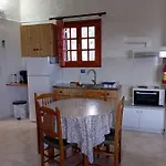 Akrata Golden House 2 *
