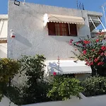 Daire Akrata Golden House 2 *