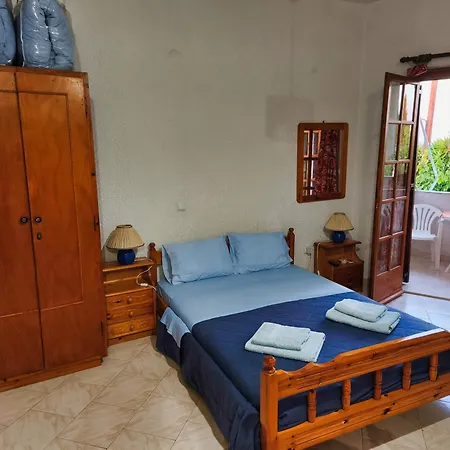 Akrata Golden House 2 * Aigeira