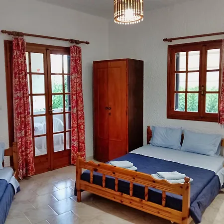 Akrata Golden House 2 *