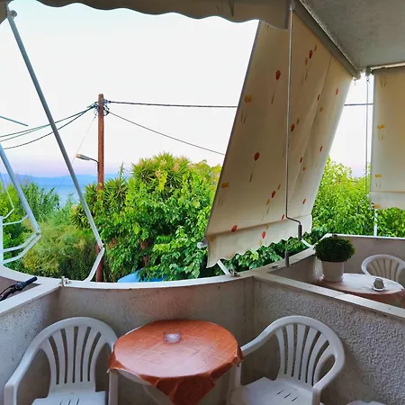 Appartamento Akrata Golden House 2