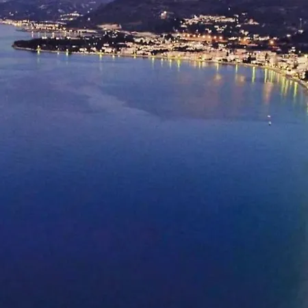 Appartement Akrata Golden House 2