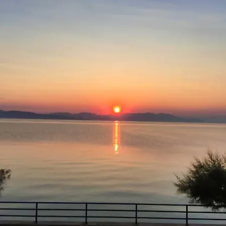 Akrata Golden House 2