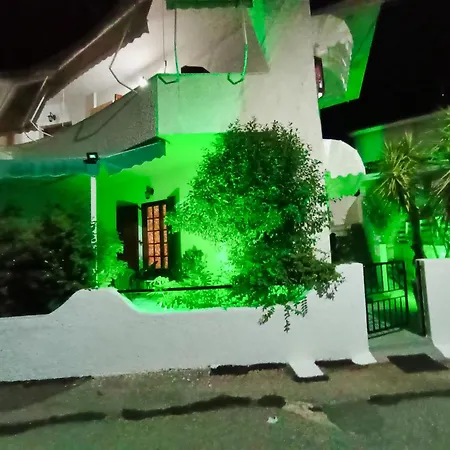 Appartement Akrata Golden House 2 *