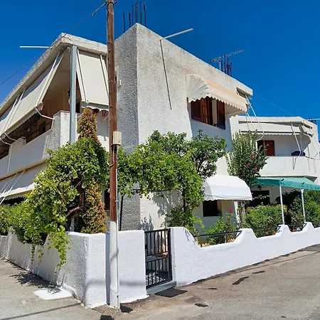 Akrata Golden House 2 Appartement *