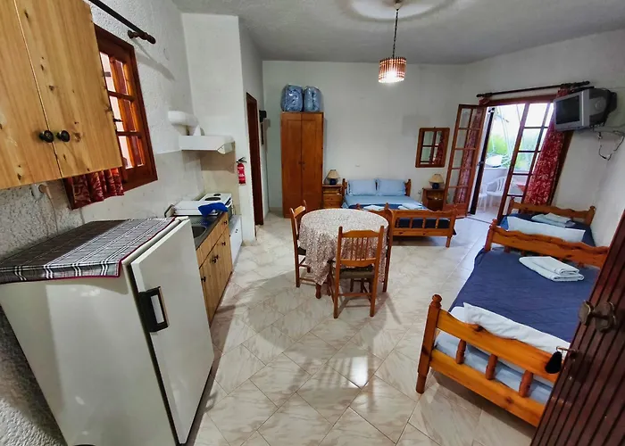 Apartamento Akrata Golden House 2