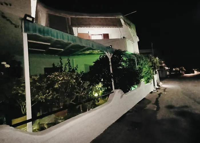 Akrata Golden House 2