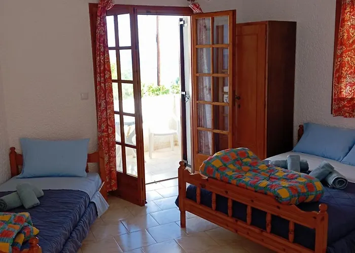 Akrata Golden House 2 *