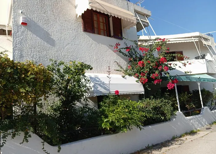 Akrata Golden House 2