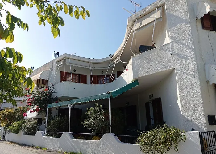 Akrata Golden House 2 Aigeira